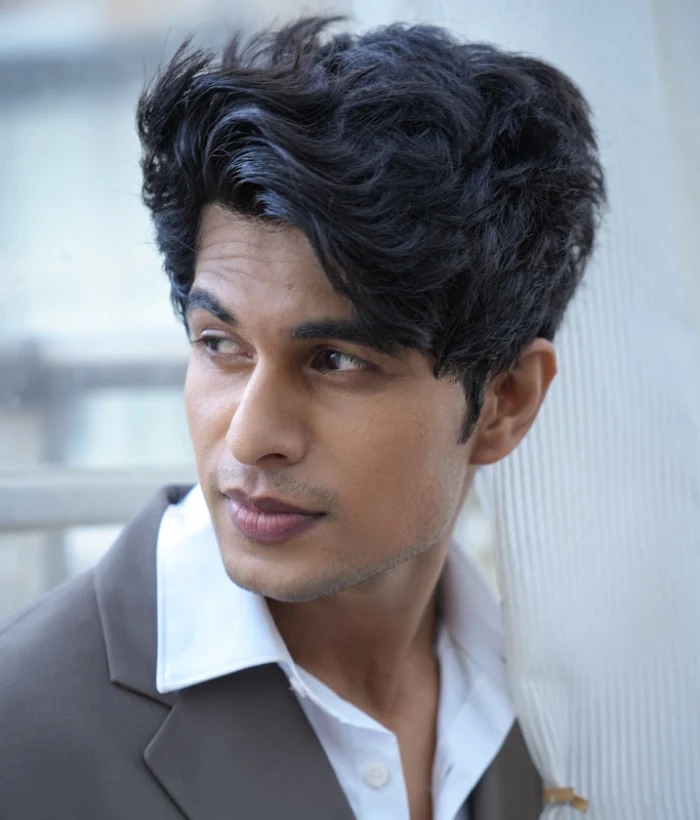 Aadil Khan — Art & Culture Influencer