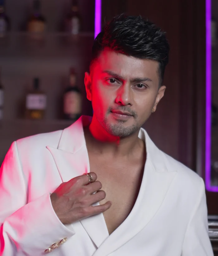 Awez Darbar — Entertainment Influencer