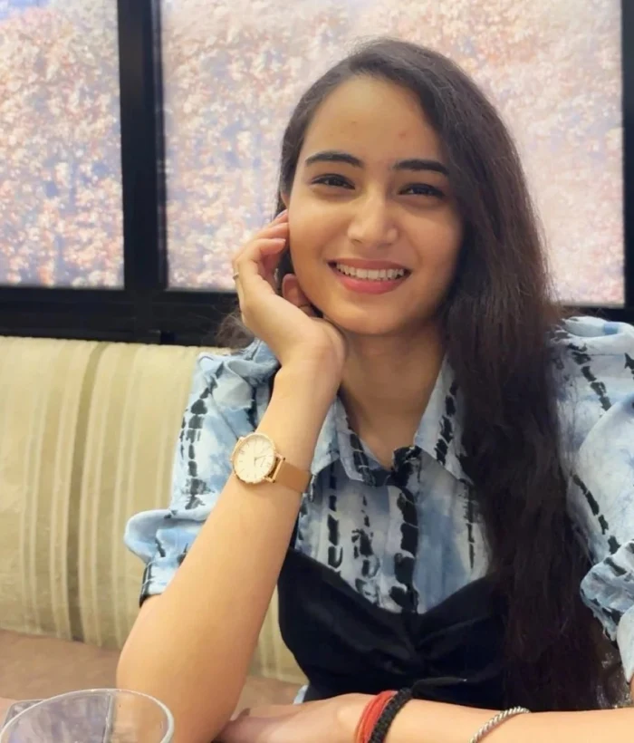 Charushi Kapoor — Education Influencer